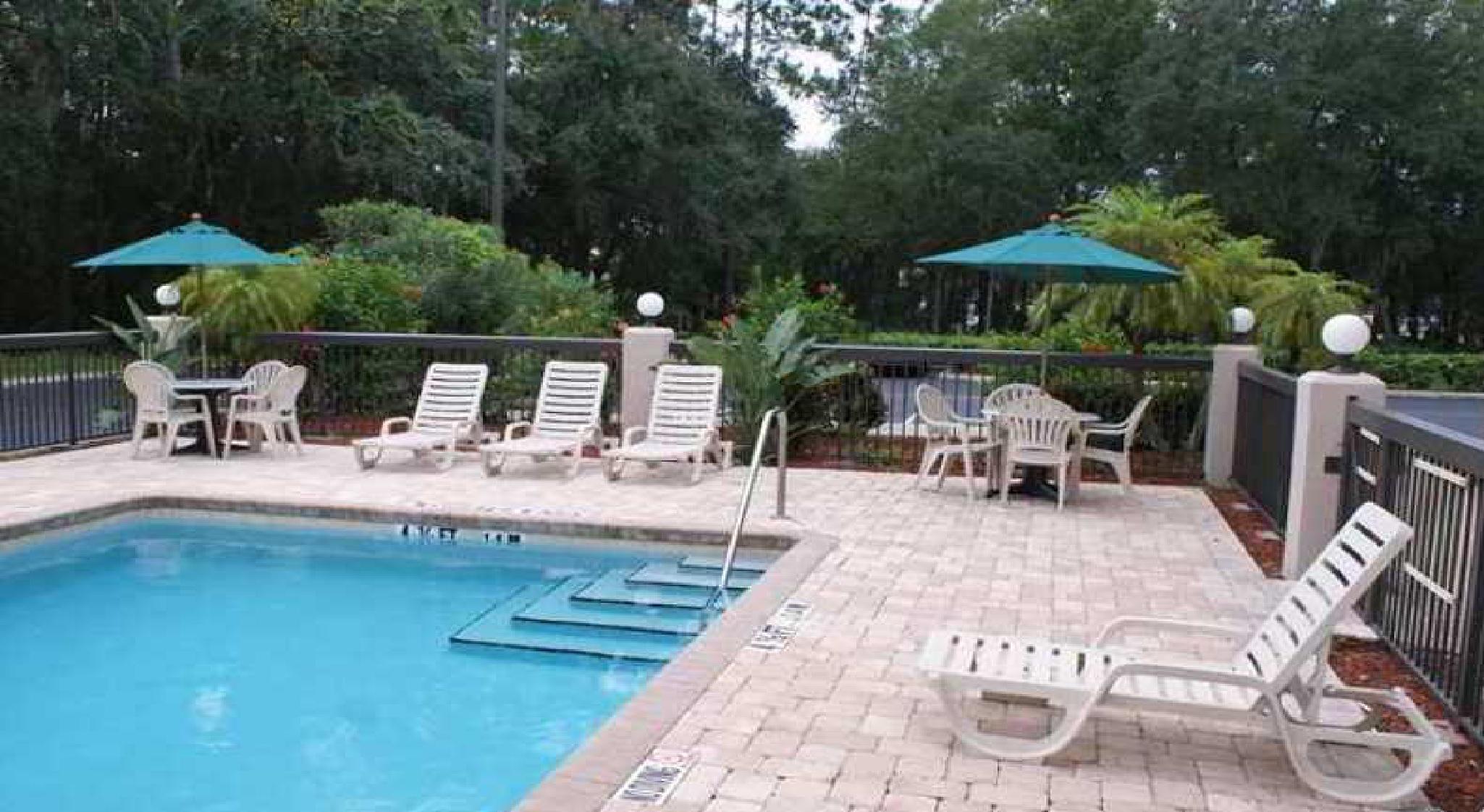 Spark By Hilton Tampa Brandon Exterior photo