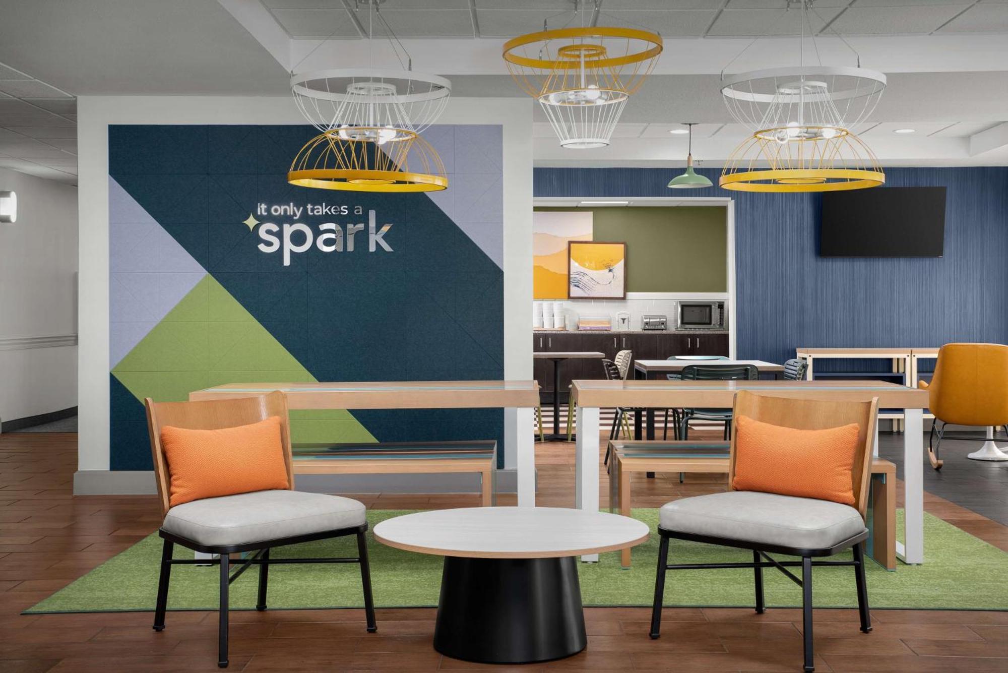 Spark By Hilton Tampa Brandon Exterior photo