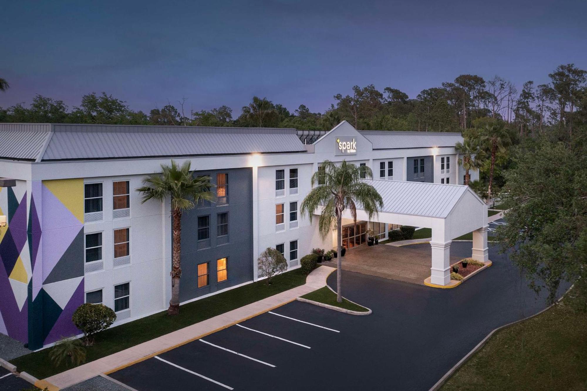 Spark By Hilton Tampa Brandon Exterior photo